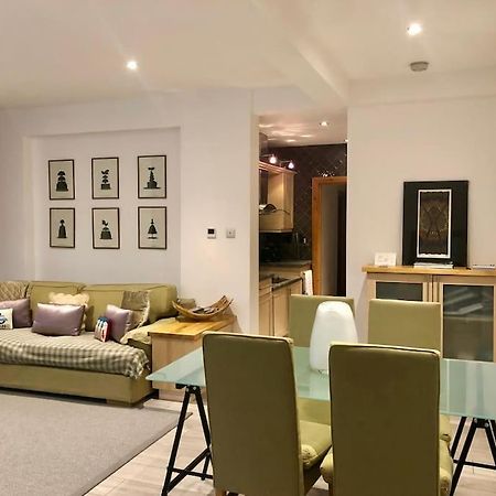 Quiet Kensington Flat Ideal For Central London Eksteriør billede